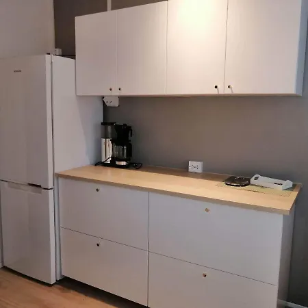 Rauhallinen Kaksio Hyvilla Yhteyksilla Tampereelle Διαμέρισμα