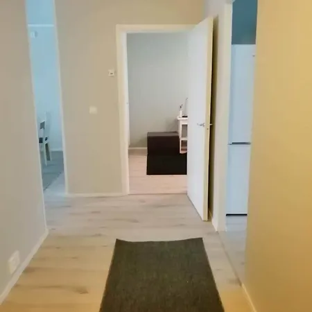 Διαμέρισμα Rauhallinen Kaksio Hyvilla Yhteyksilla Tampereelle *